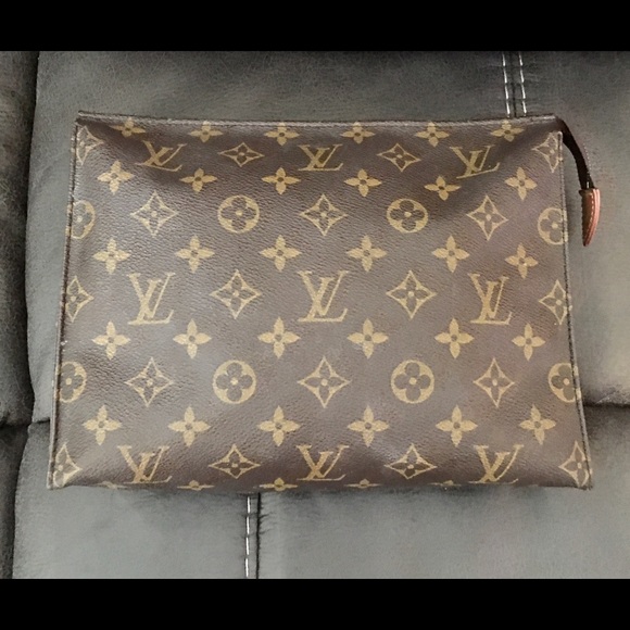 Beauty Bag Louis Vuitton Louis Literacy Basics